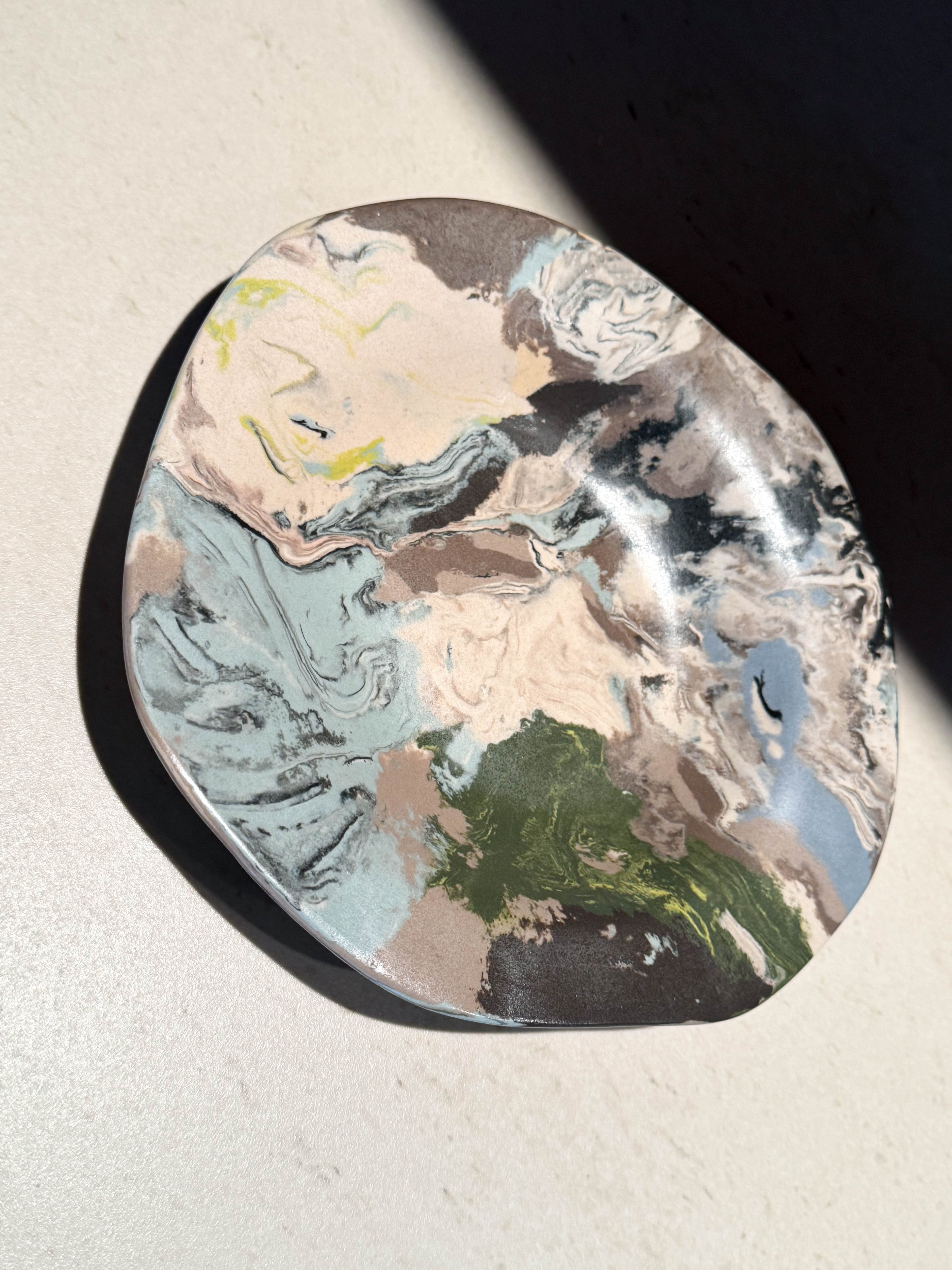 Flow Plate — Contrast Mix