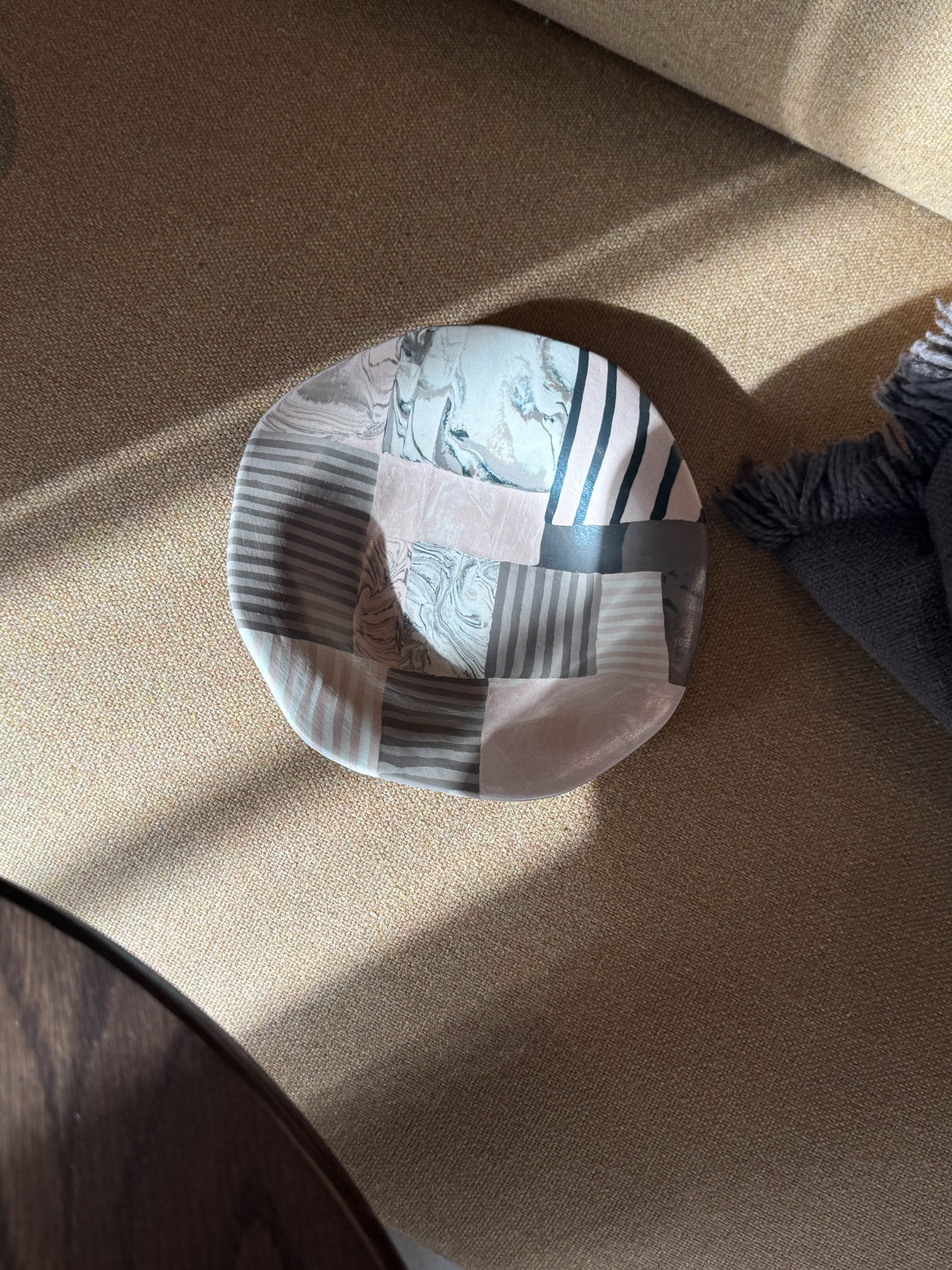 Segmented Open Plate